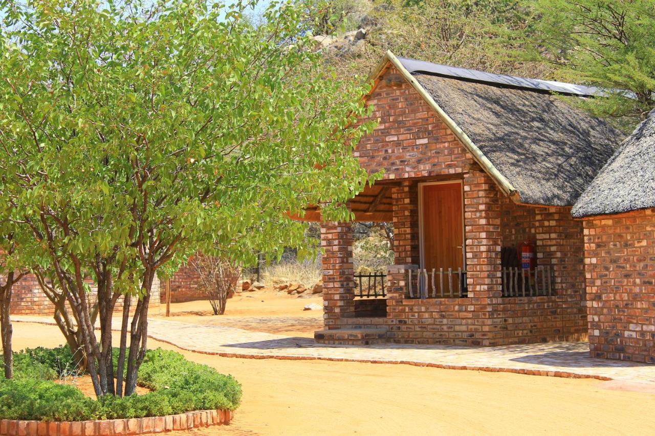 Kaoko Bush Lodge Kamanjab Εξωτερικό φωτογραφία