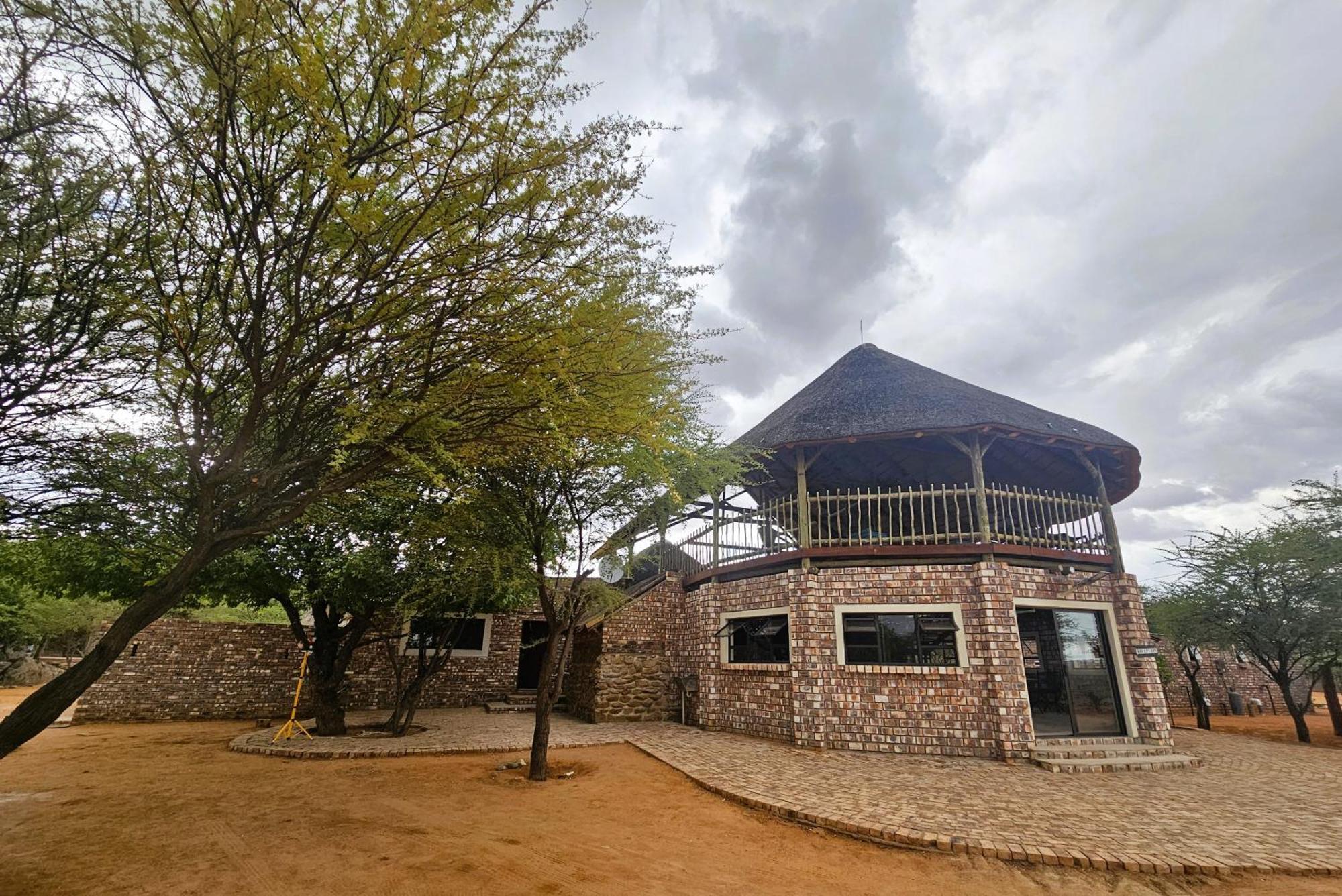 Kaoko Bush Lodge Kamanjab Εξωτερικό φωτογραφία