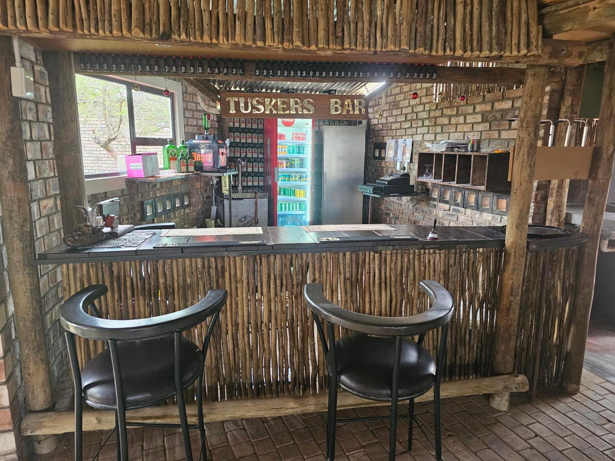 Kaoko Bush Lodge Kamanjab Εξωτερικό φωτογραφία