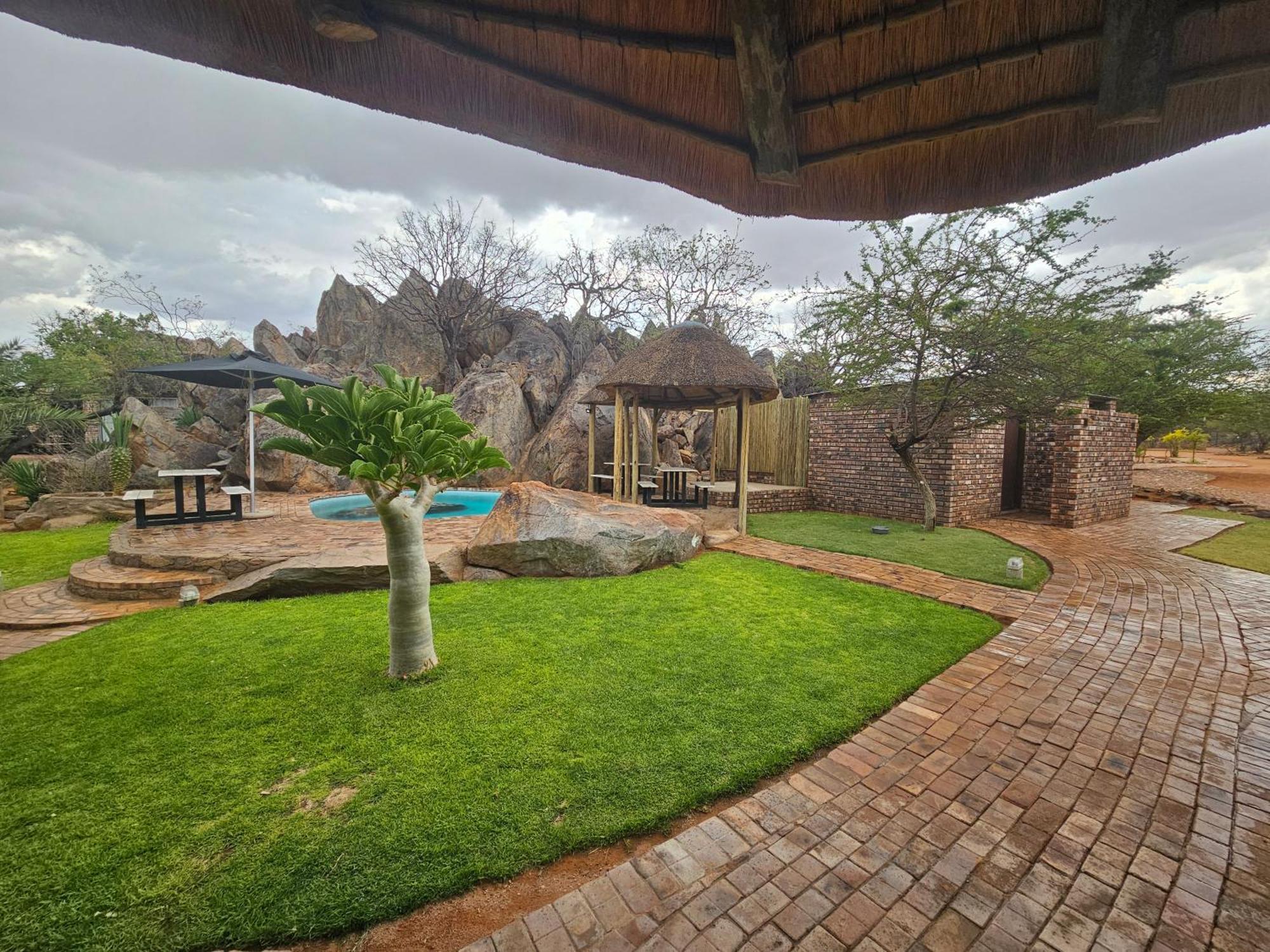 Kaoko Bush Lodge Kamanjab Εξωτερικό φωτογραφία