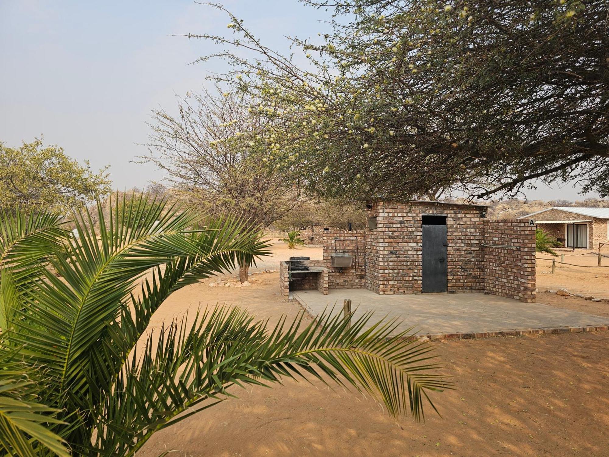 Kaoko Bush Lodge Kamanjab Εξωτερικό φωτογραφία