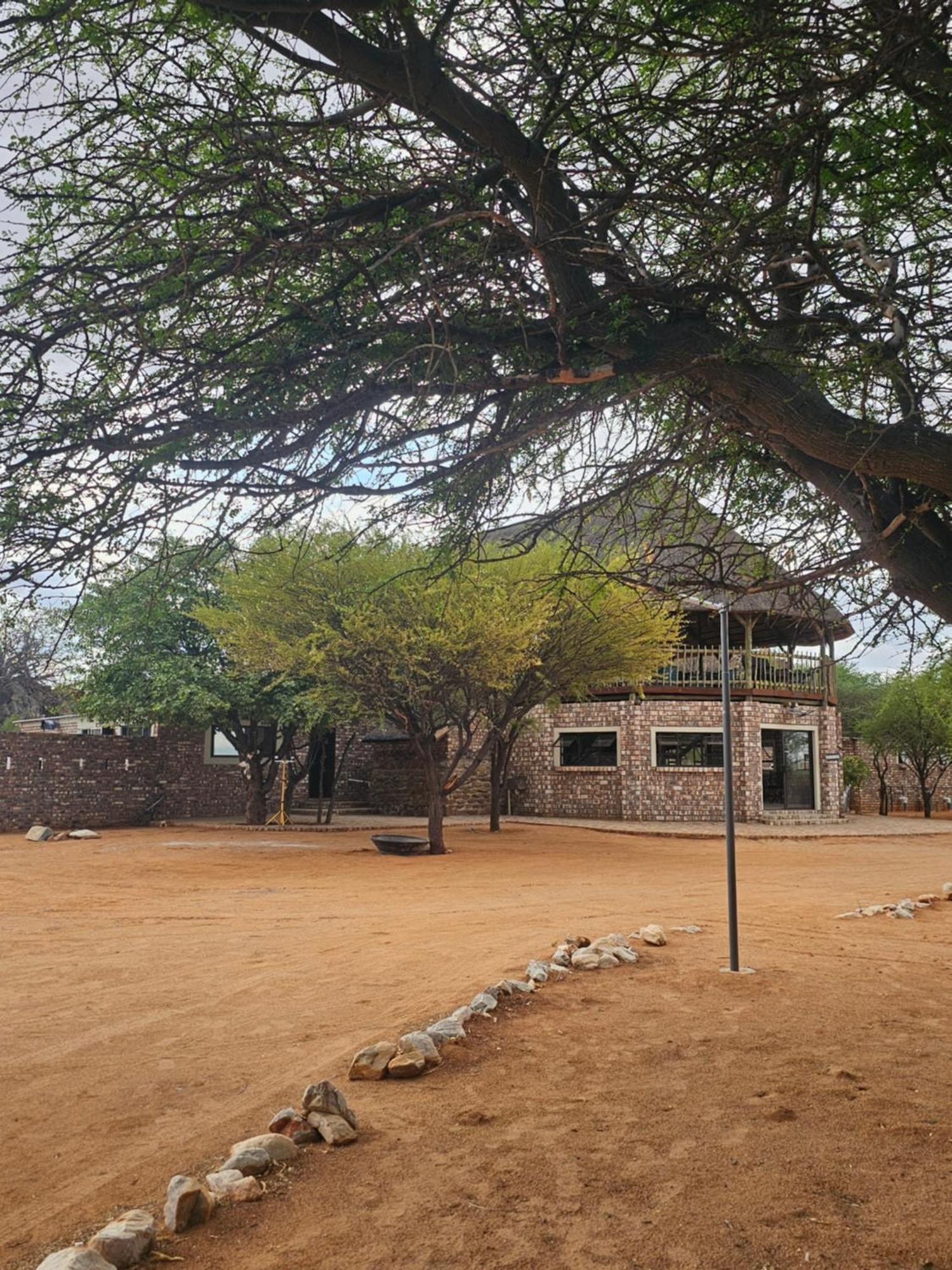 Kaoko Bush Lodge Kamanjab Εξωτερικό φωτογραφία