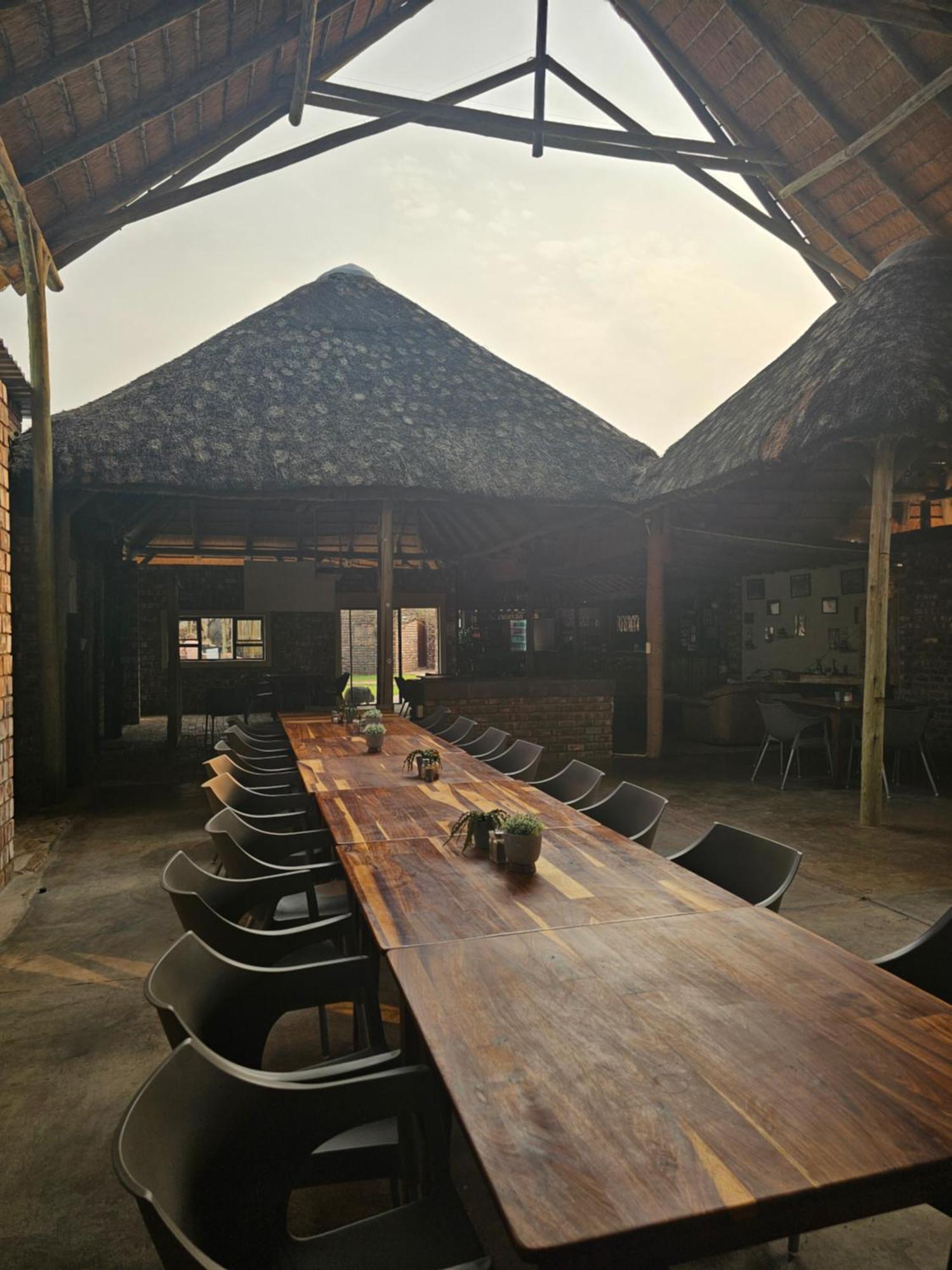 Kaoko Bush Lodge Kamanjab Εξωτερικό φωτογραφία