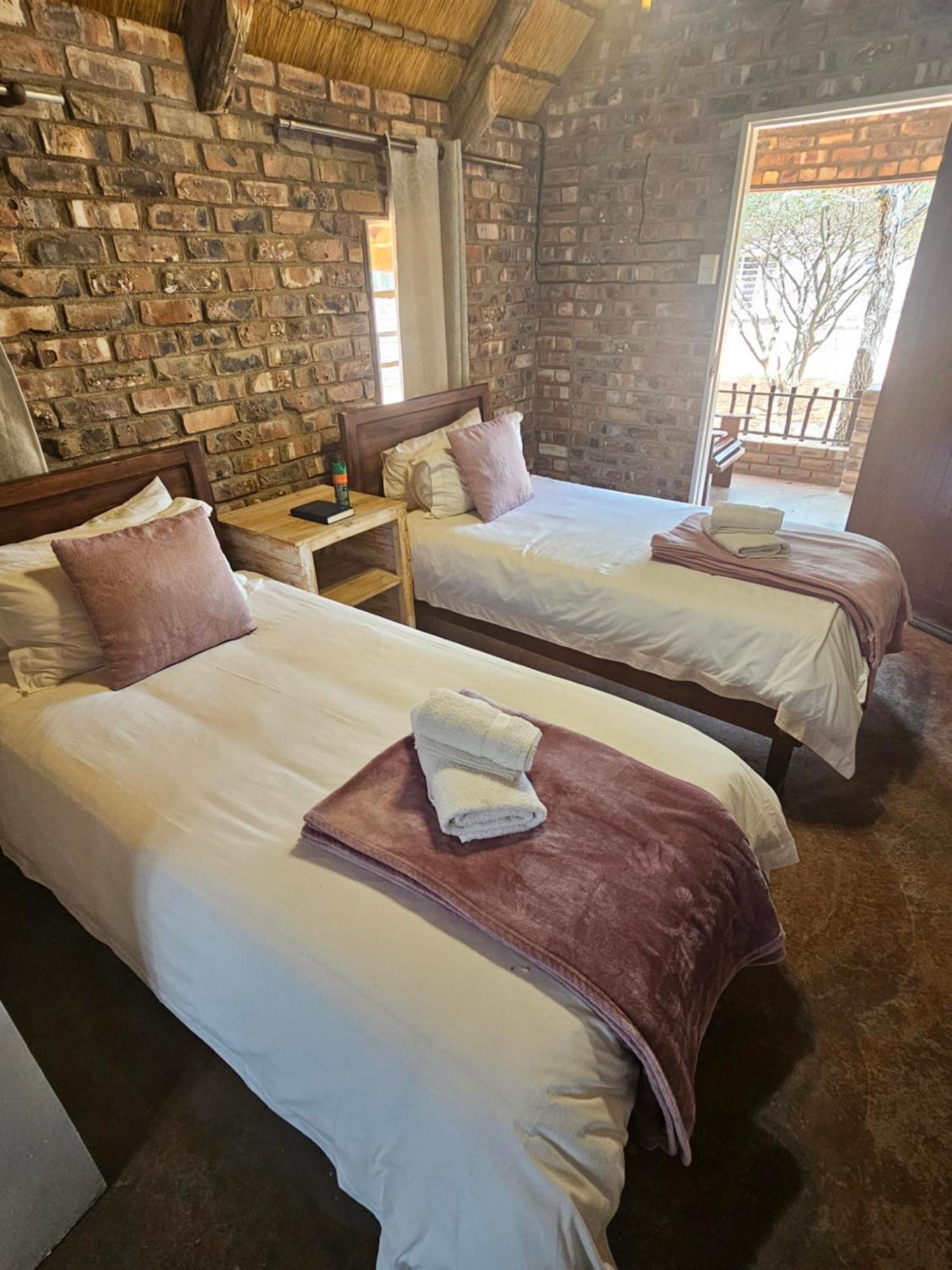Kaoko Bush Lodge Kamanjab Εξωτερικό φωτογραφία