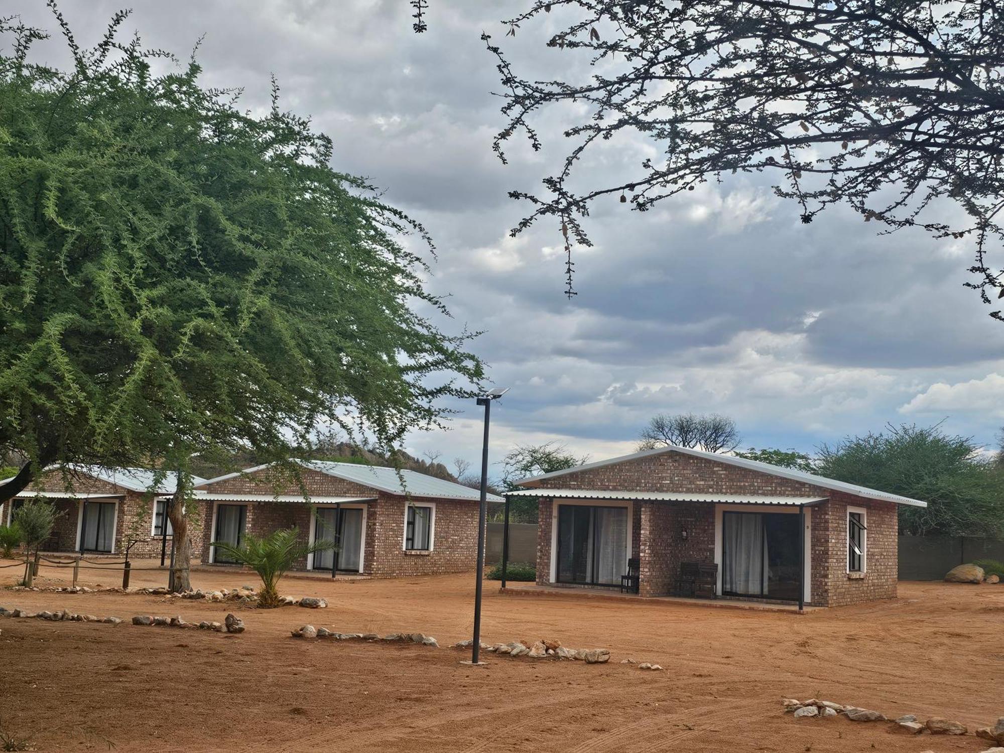 Kaoko Bush Lodge Kamanjab Εξωτερικό φωτογραφία