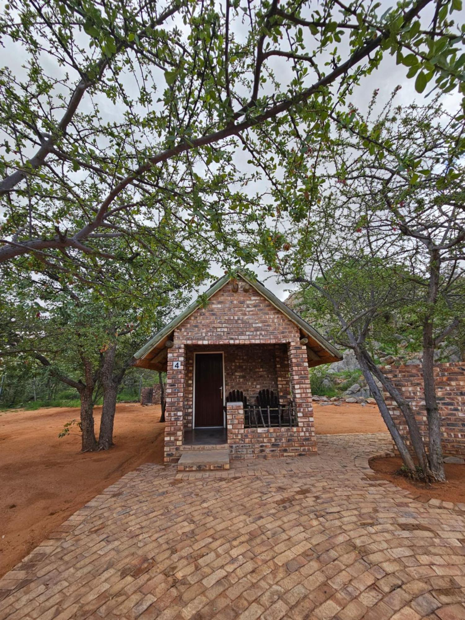 Kaoko Bush Lodge Kamanjab Εξωτερικό φωτογραφία