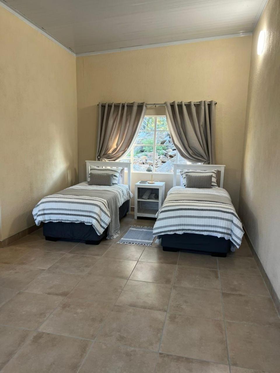 Kaoko Bush Lodge Kamanjab Εξωτερικό φωτογραφία