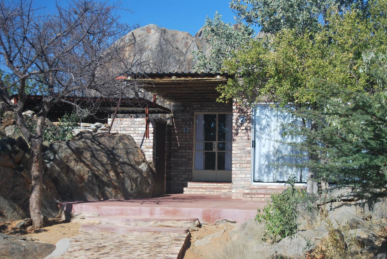 Kaoko Bush Lodge Kamanjab Εξωτερικό φωτογραφία